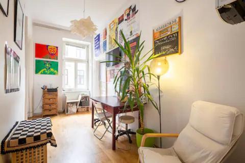 Fro-Media - Streetside Room 2 - Community Space Bécs Kültér fotó